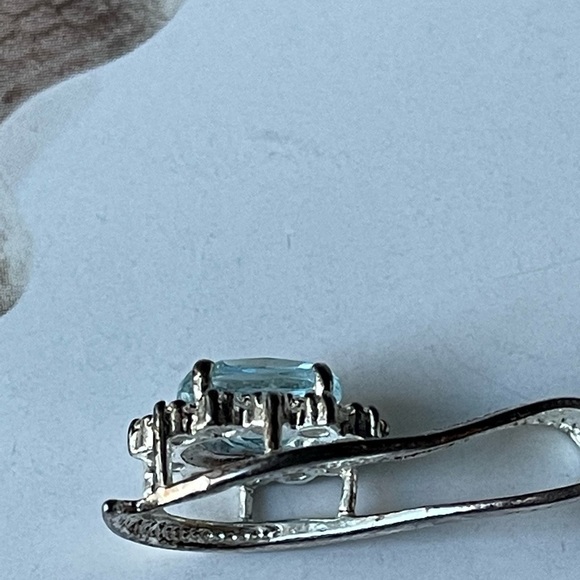 Vintage 925 Stamped Sterling Silver With Aquamarine Blue Gemstone Pendant - Picture 7 of 8